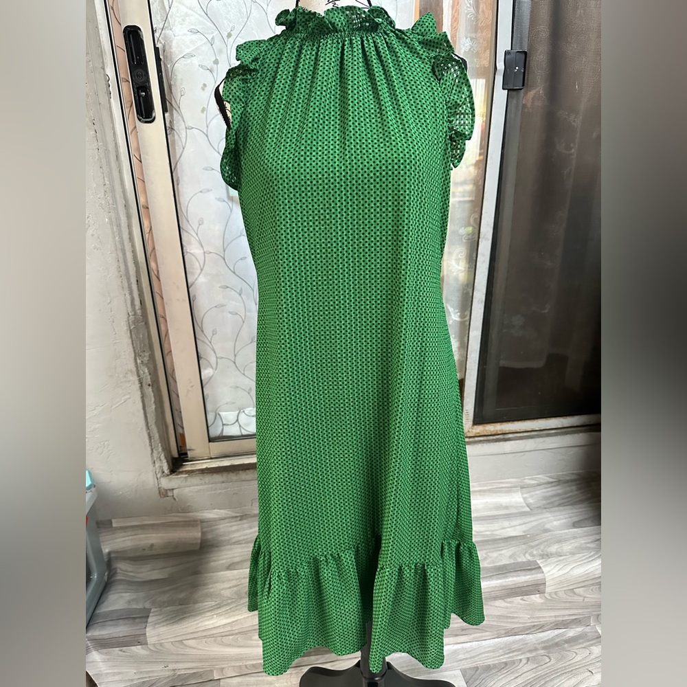 WHO WHAT WEAR Green Polka Dot Women's Dress